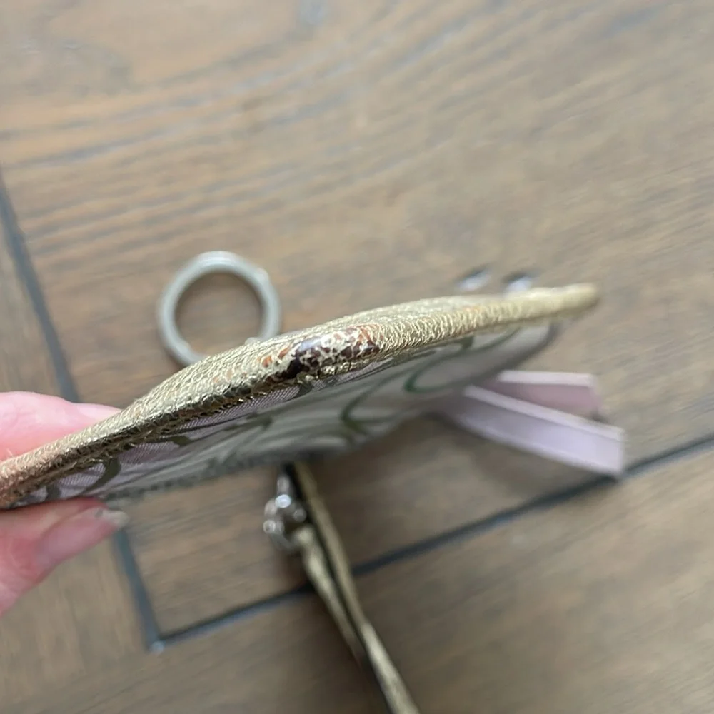 Coach | Key Chain Wallet - Picture 6 of 7
